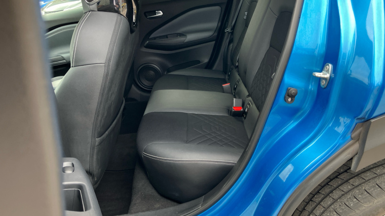 Nissan Juke 1.0 DiG-T 114 Tekna 5dr Petrol Hatchback